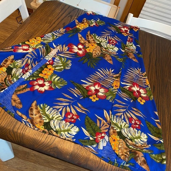 Serendipity Maui 100% Natural Rayon Tropical Maxi Dress Side Slits Luau Size M - Picture 7 of 12